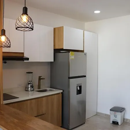 Cozy Near Beach & Airport